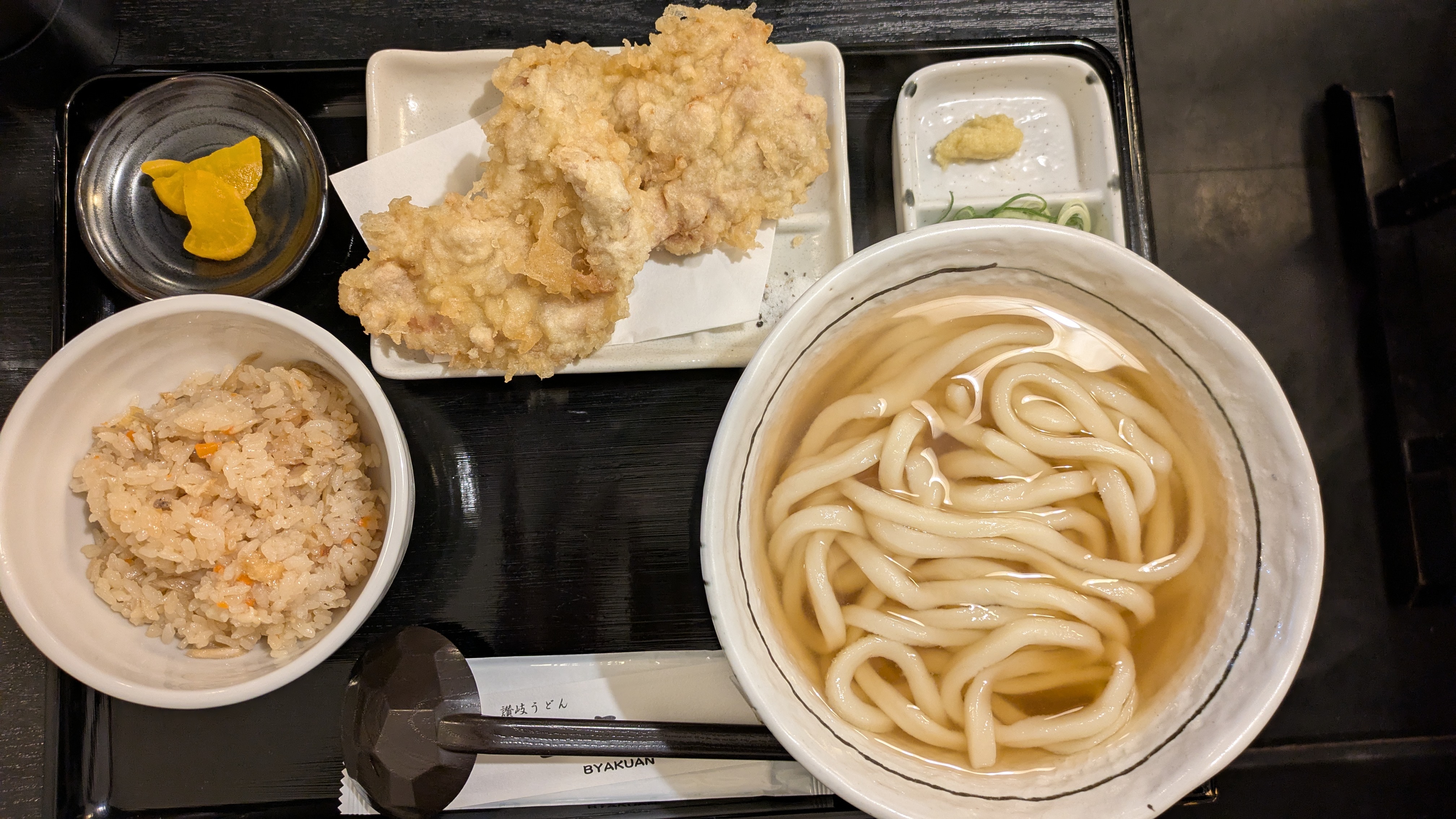 讃岐うどん 白庵の麺